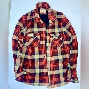 Hunter & Co Red/Tan Plaid Flannel Warm Men’s Jacket SZ: Large (Like New)